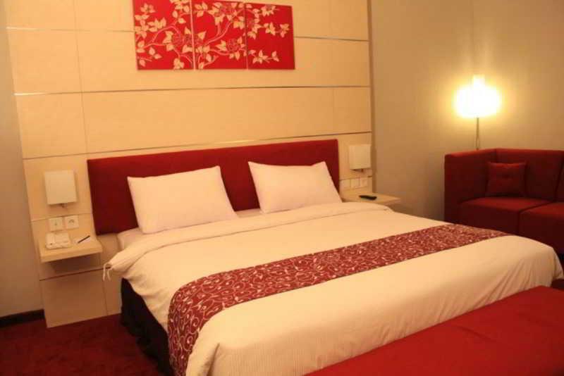 Tjokro Hotel Klaten Kültér fotó