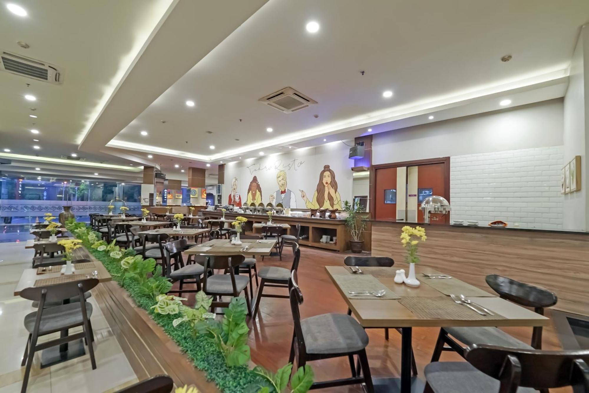 Tjokro Hotel Klaten Kültér fotó