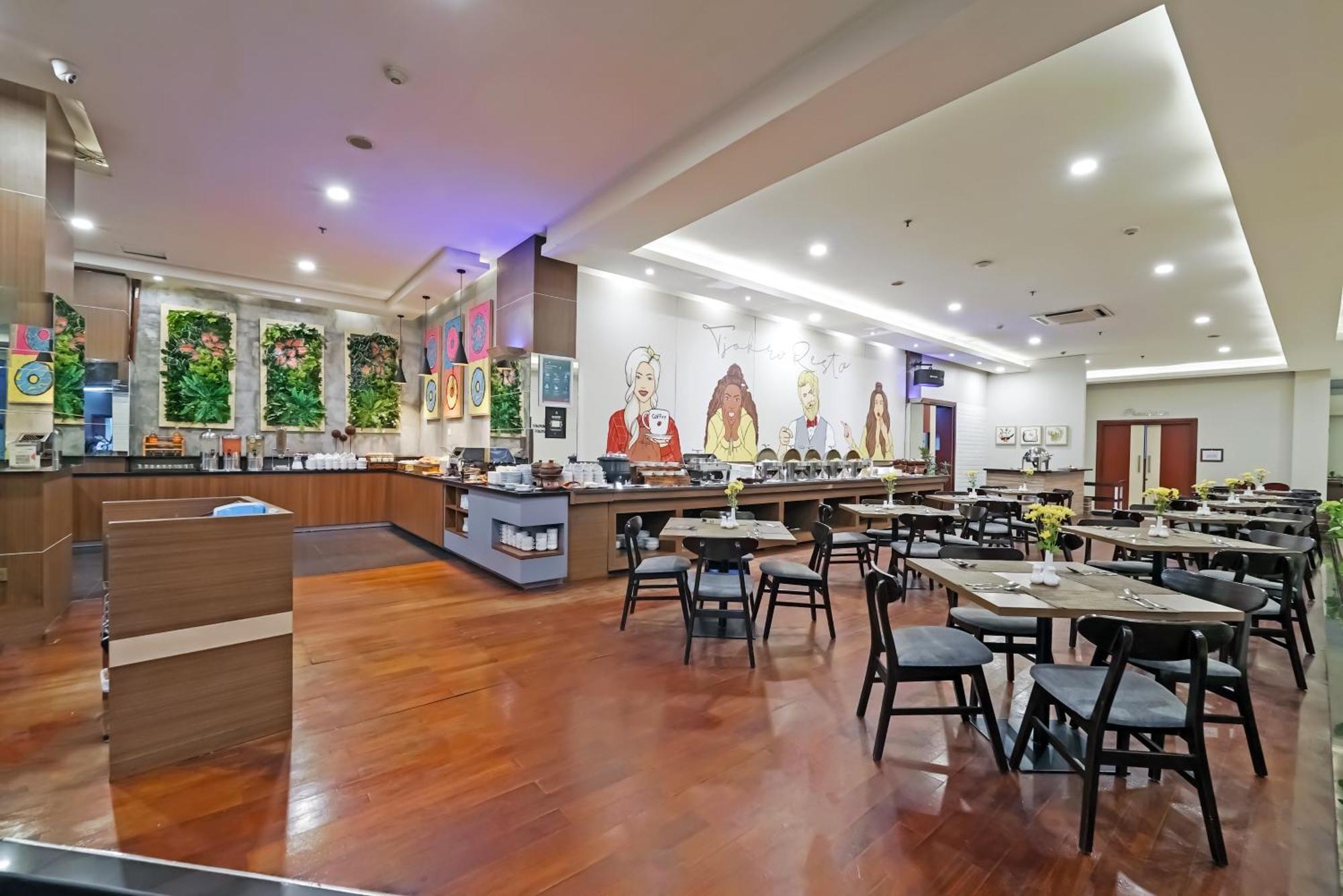 Tjokro Hotel Klaten Kültér fotó